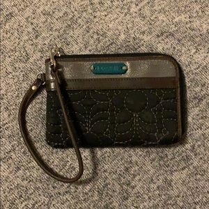Fossil Clutch